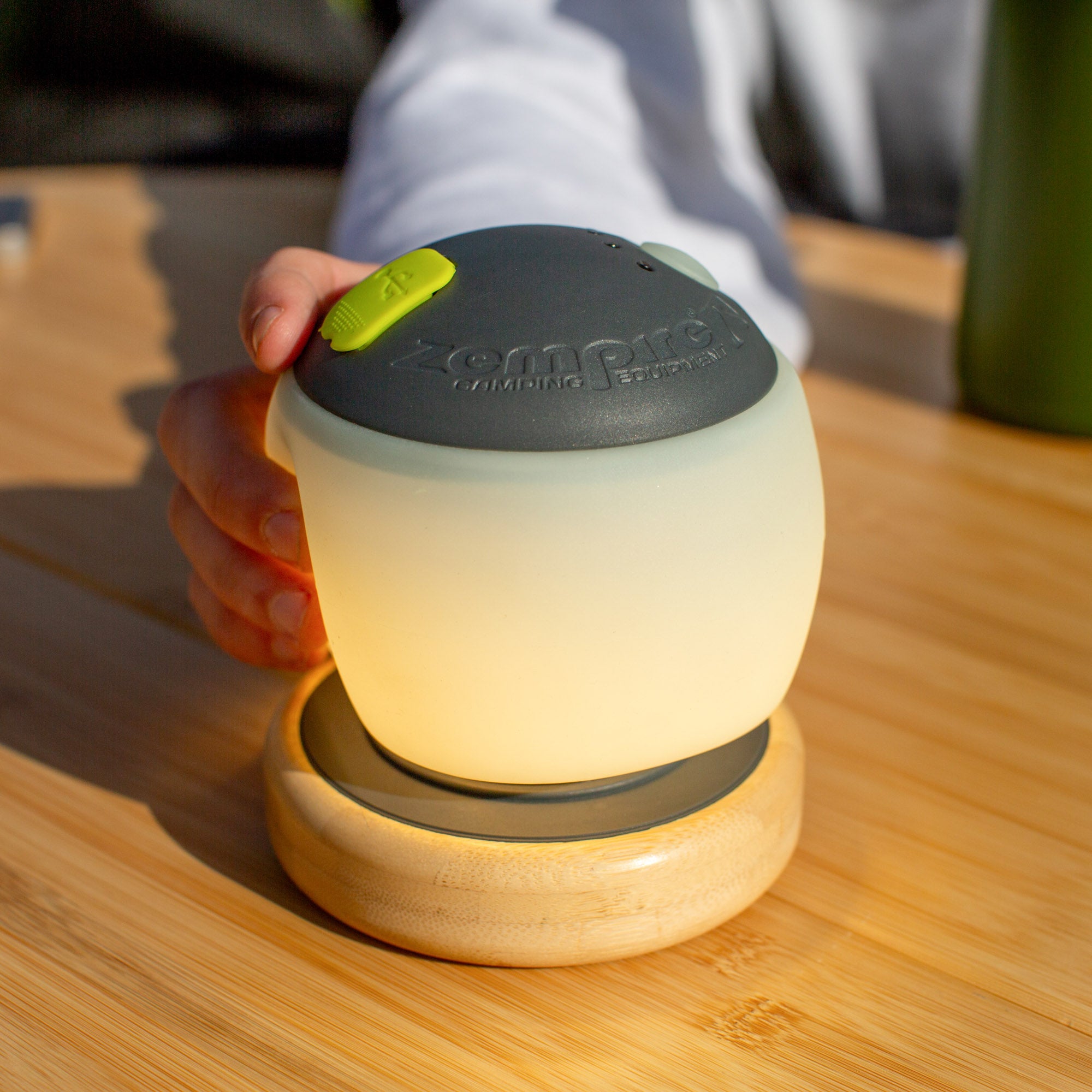 Megadome 1000 Camp Light