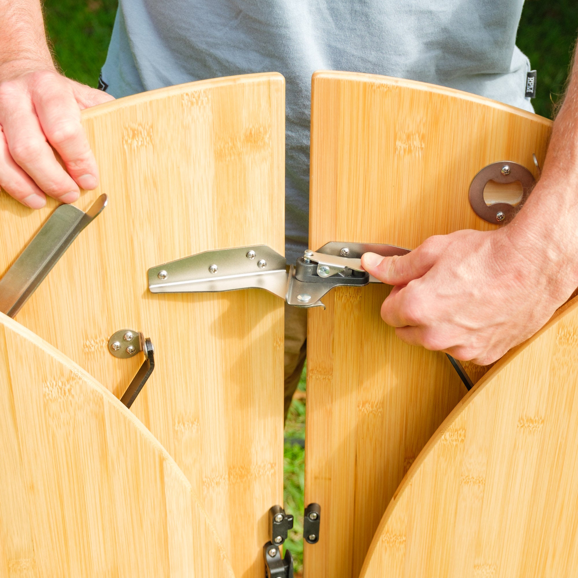 Kitpac Pro Round Bamboo Camp Table