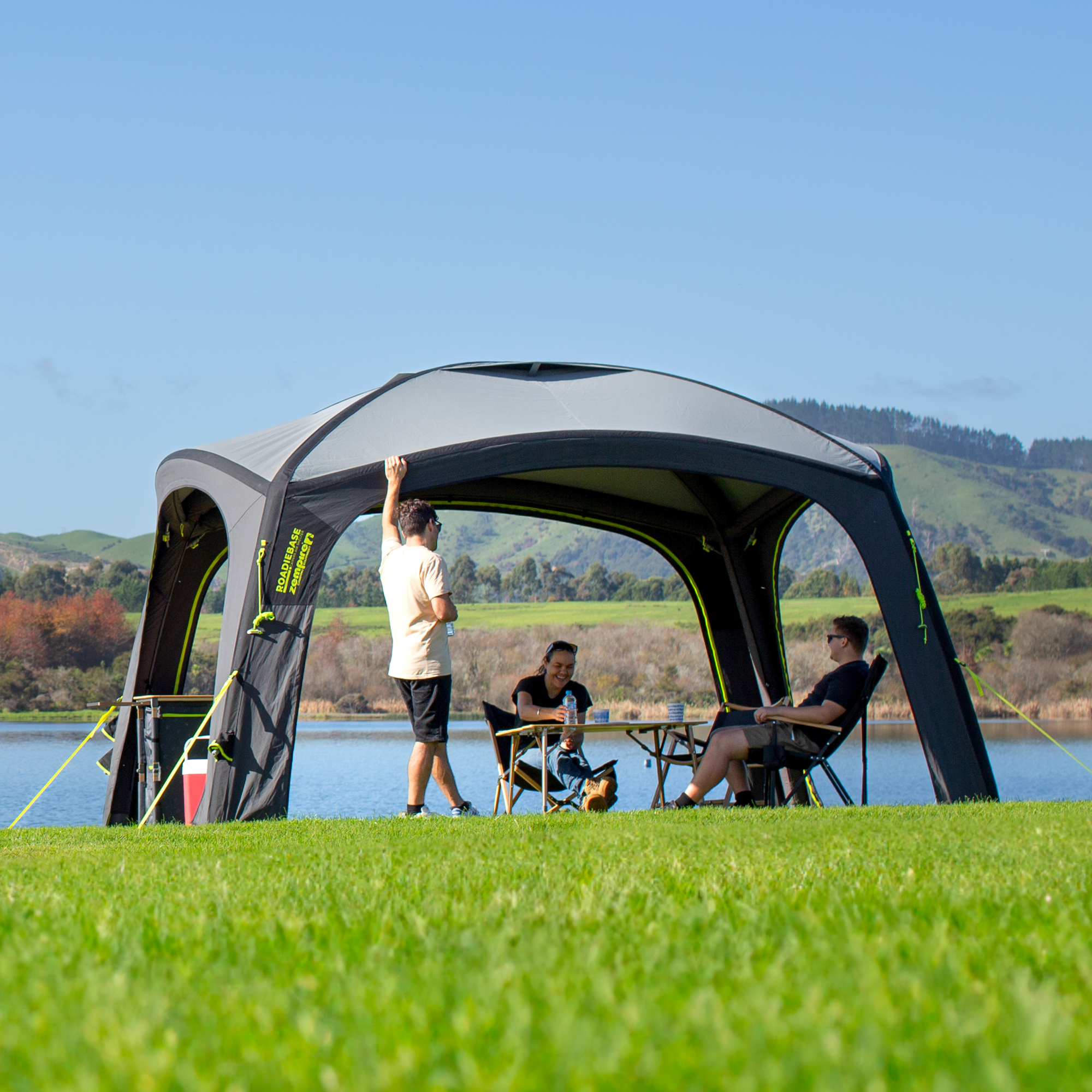 Roadiebase Air Gazebo
